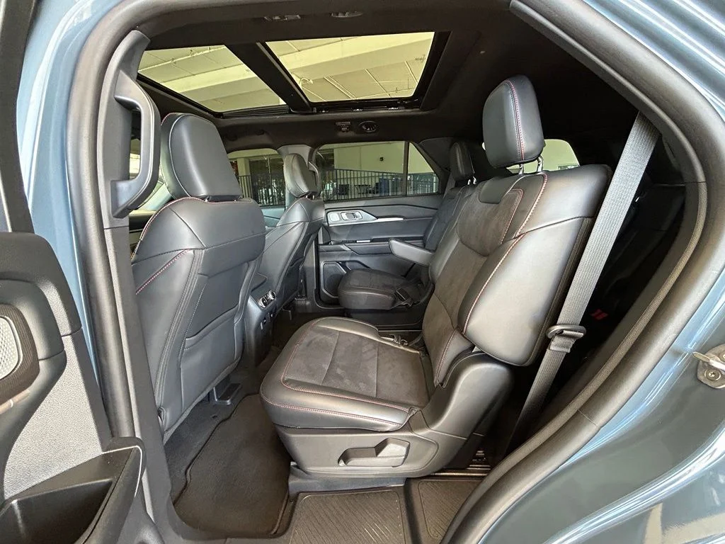 Certified Used 2025 Vapor Blue Ford ST image 34