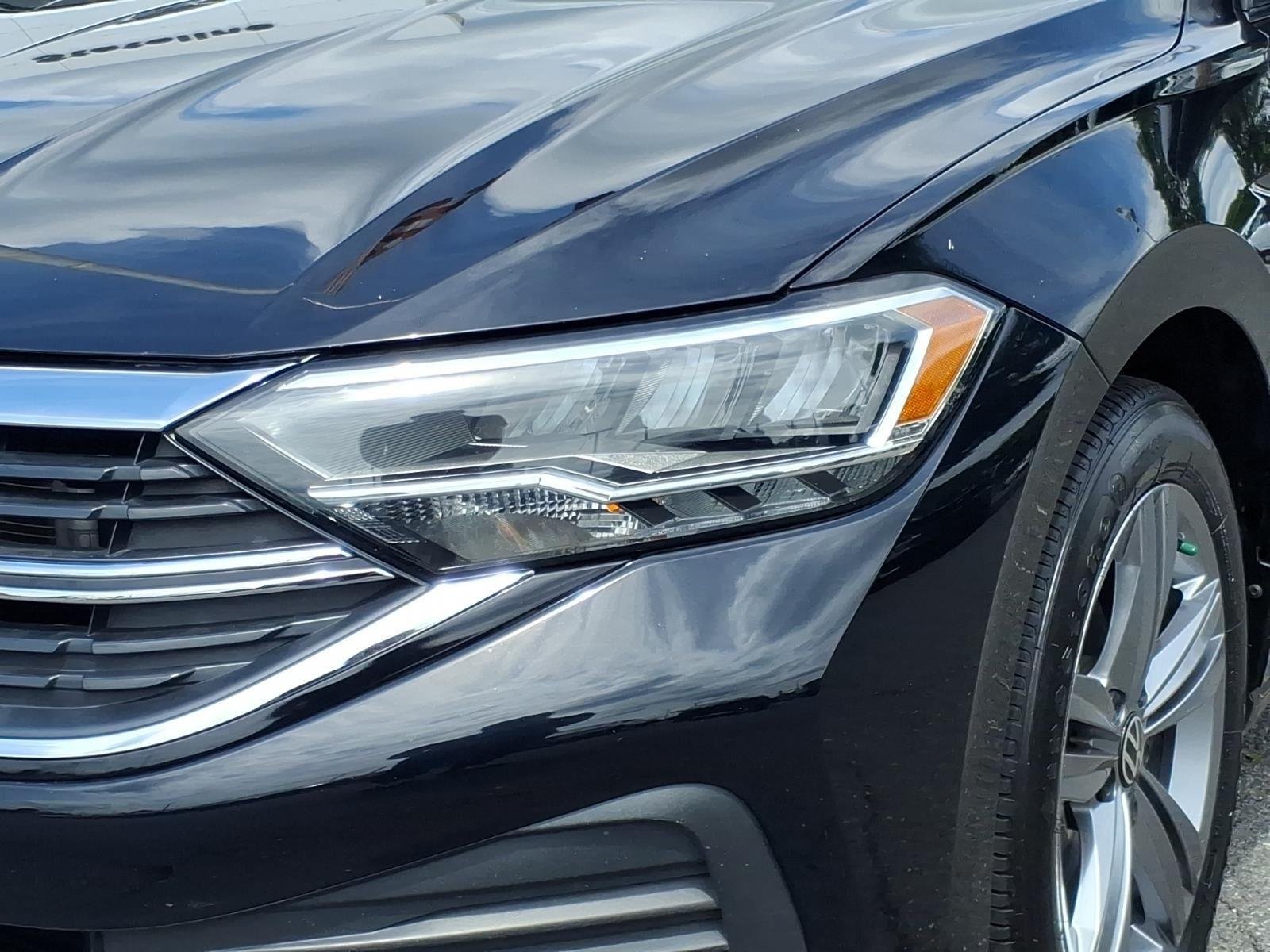 Used 2024  Volkswagen SE image 14