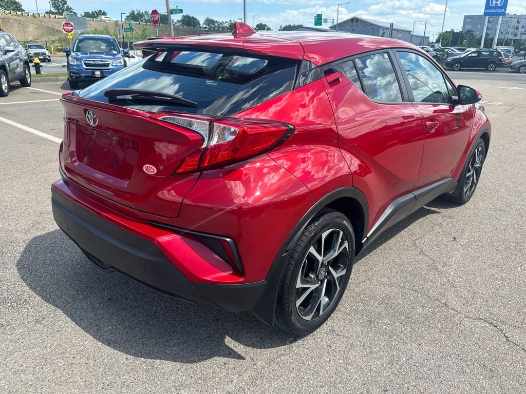 Used 2021 Red Toyota XLE image 8