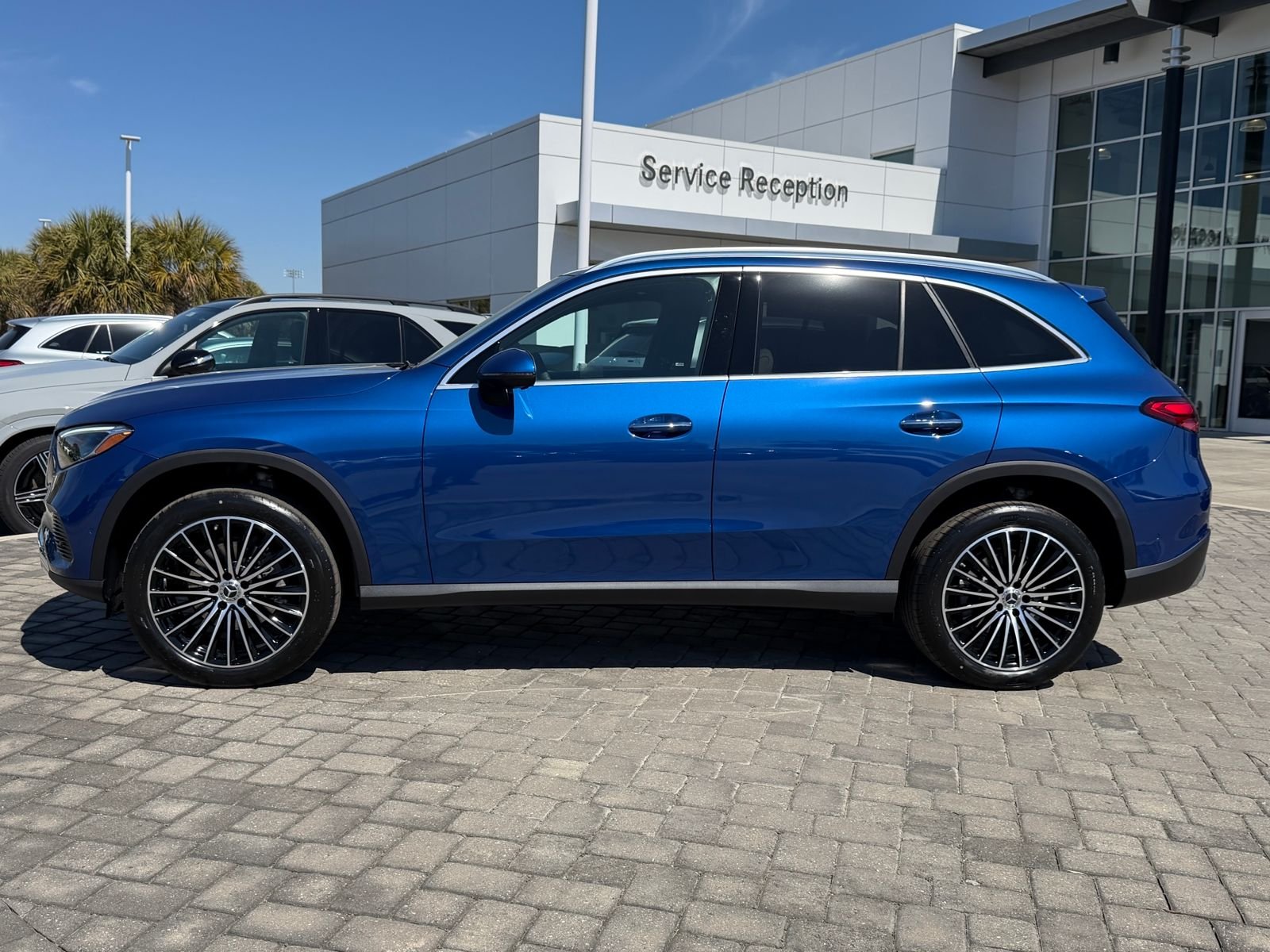 New 2026 Starling Blue Metallic Mercedes-Benz GLC 300 image 11