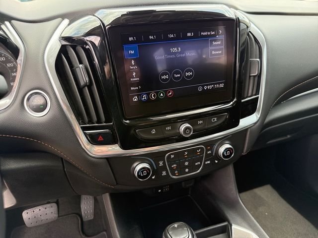 Used 2020 Summit White Chevrolet 3LT image 19