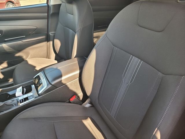 Used 2025 Red Hyundai SEL image 13