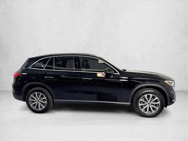 New 2026 Black Mercedes-Benz GLC 300 image 33