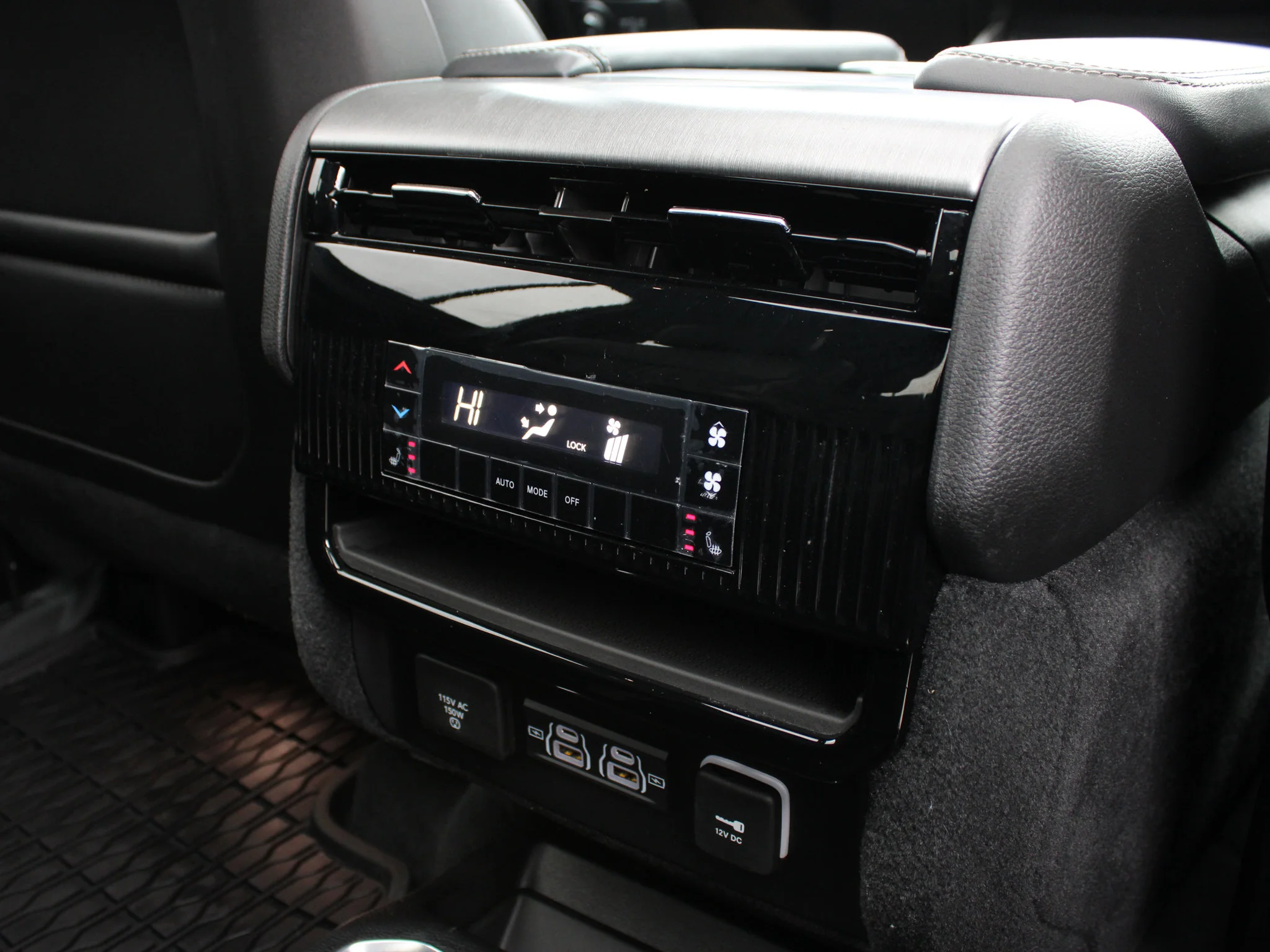 Certified Used 2025 Silver Jeep Series III Super * Twin-Turbo | McIntosh | Head-Up Display | Heated Nappa Leather | Running Boards image 24