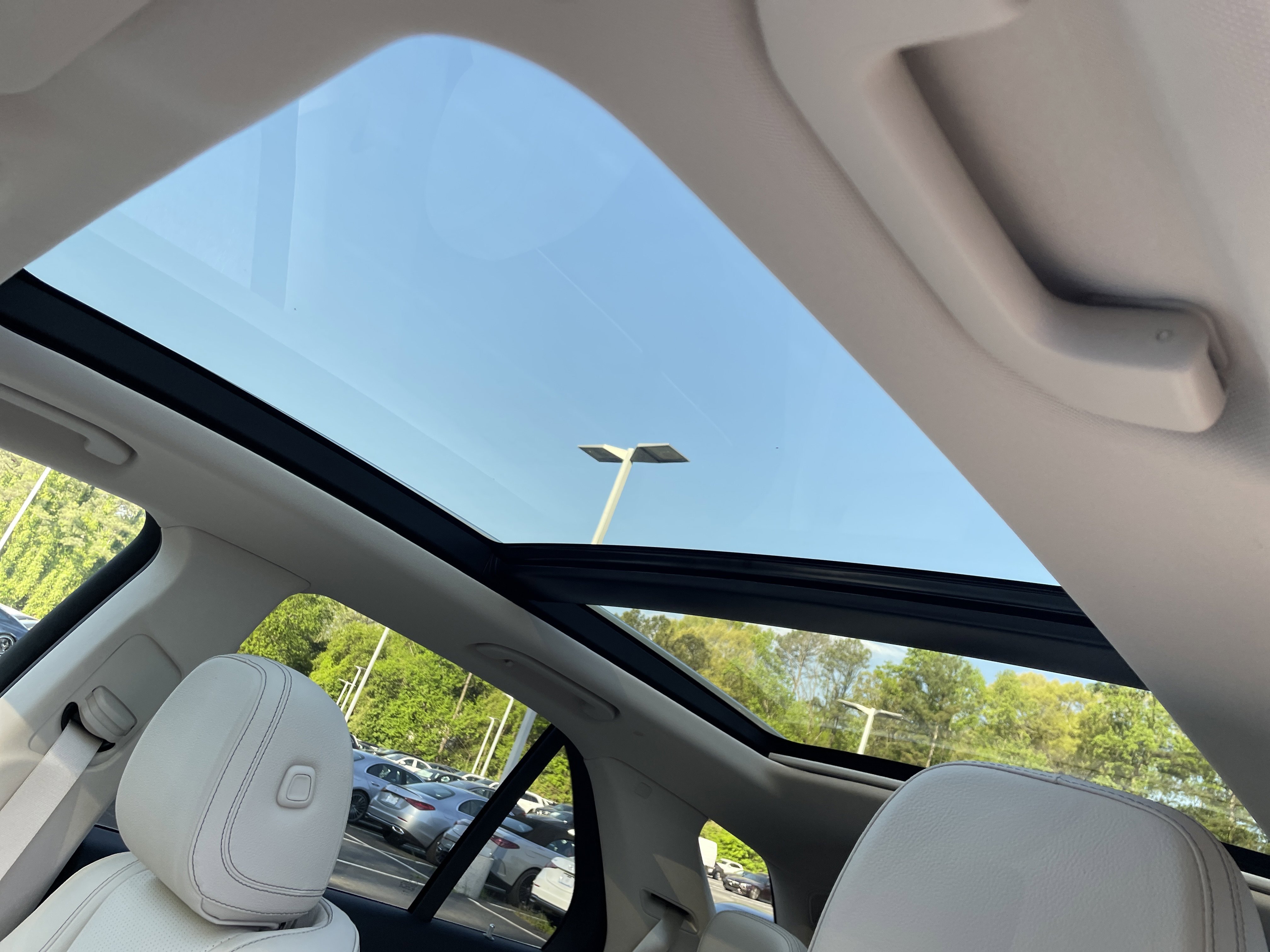 New 2026 MANUFAKTUR Moonlight White Metallic Mercedes-Benz GLE 350 4MATIC® SUV image 20