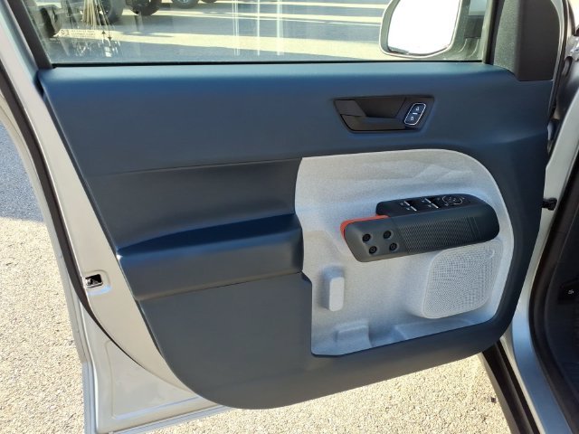 Used 2022 Silver Metallic Ford XLT image 19