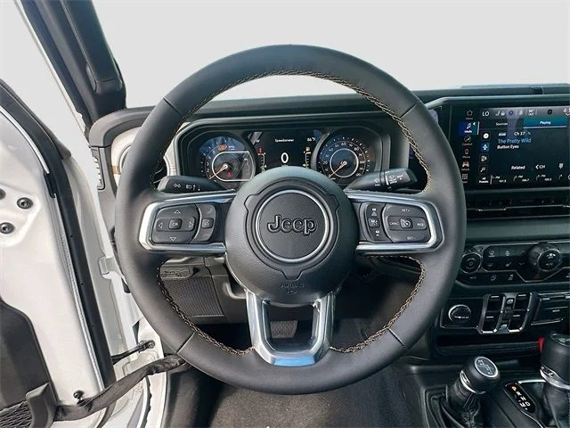 2025 Jeep Wrangler 4-Door Sahara - Photo 7