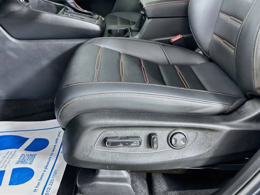 Used 2025  Honda Sport-L image 23