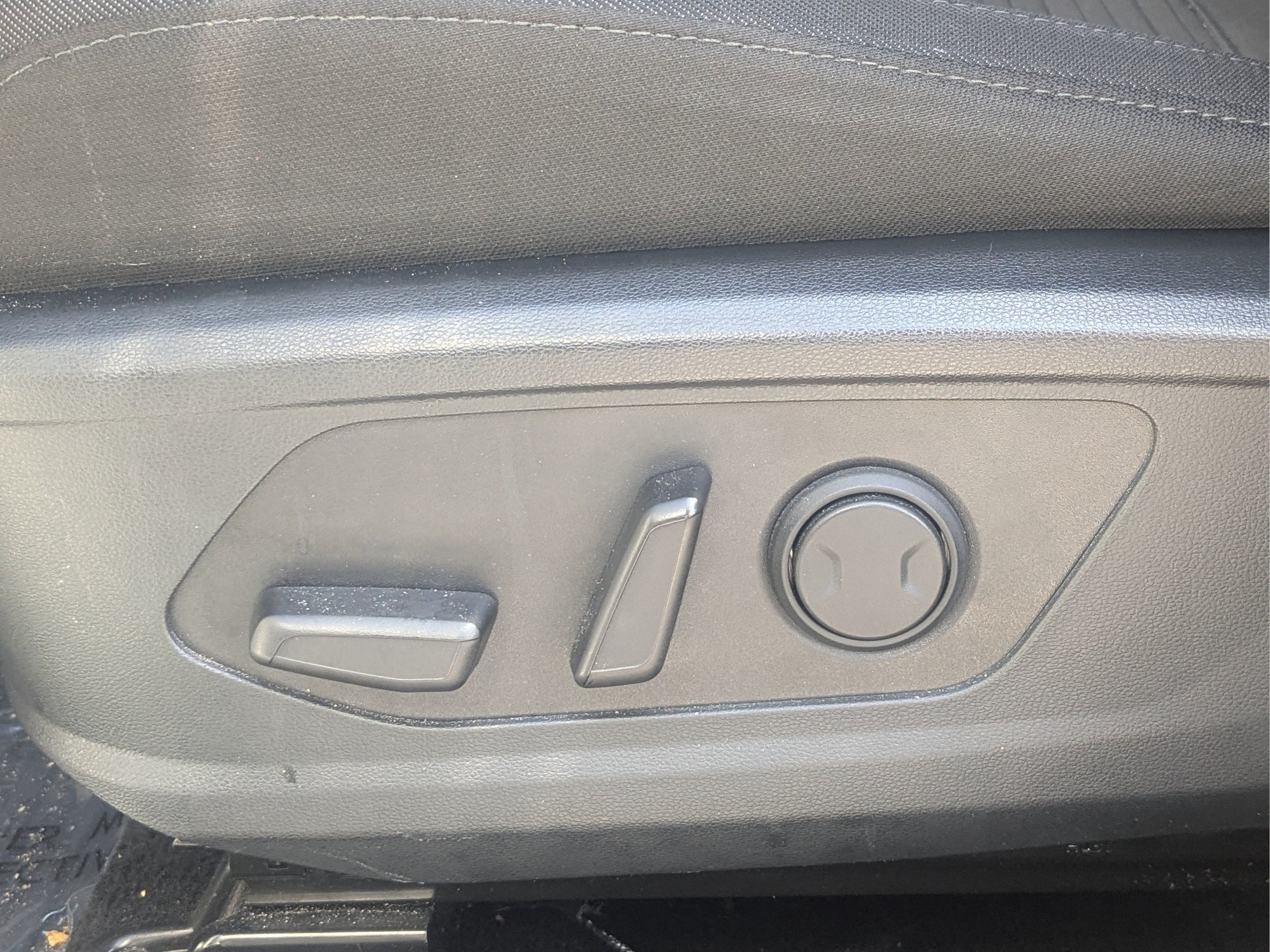 2023 Hyundai Santa Cruz SEL - Photo 17