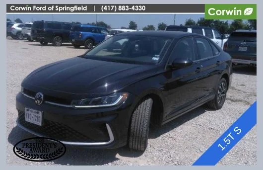 Used 2025 Deep Black Pearl Effect Volkswagen 1.5T S image 1