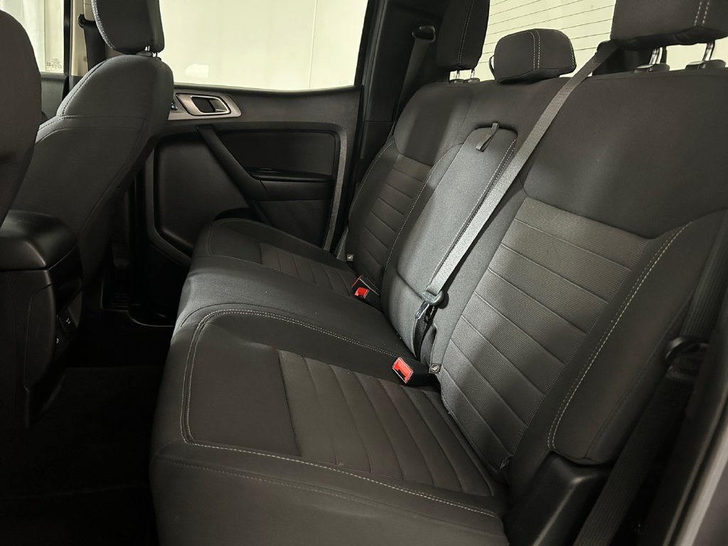 Used 2019 Gray Ford XLT image 17