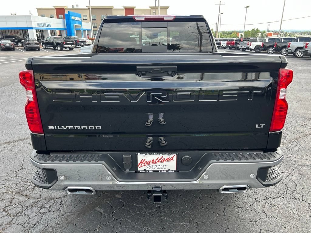 New 2026 Black Chevrolet LT image 6