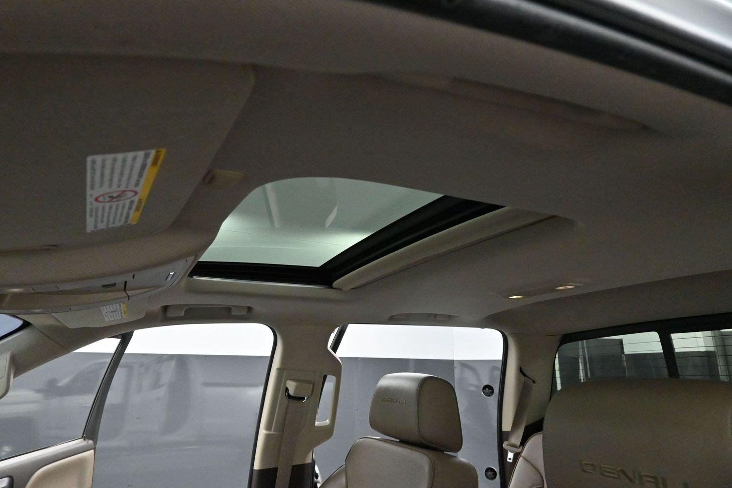 Used 2016 Summit White GMC Denali image 32