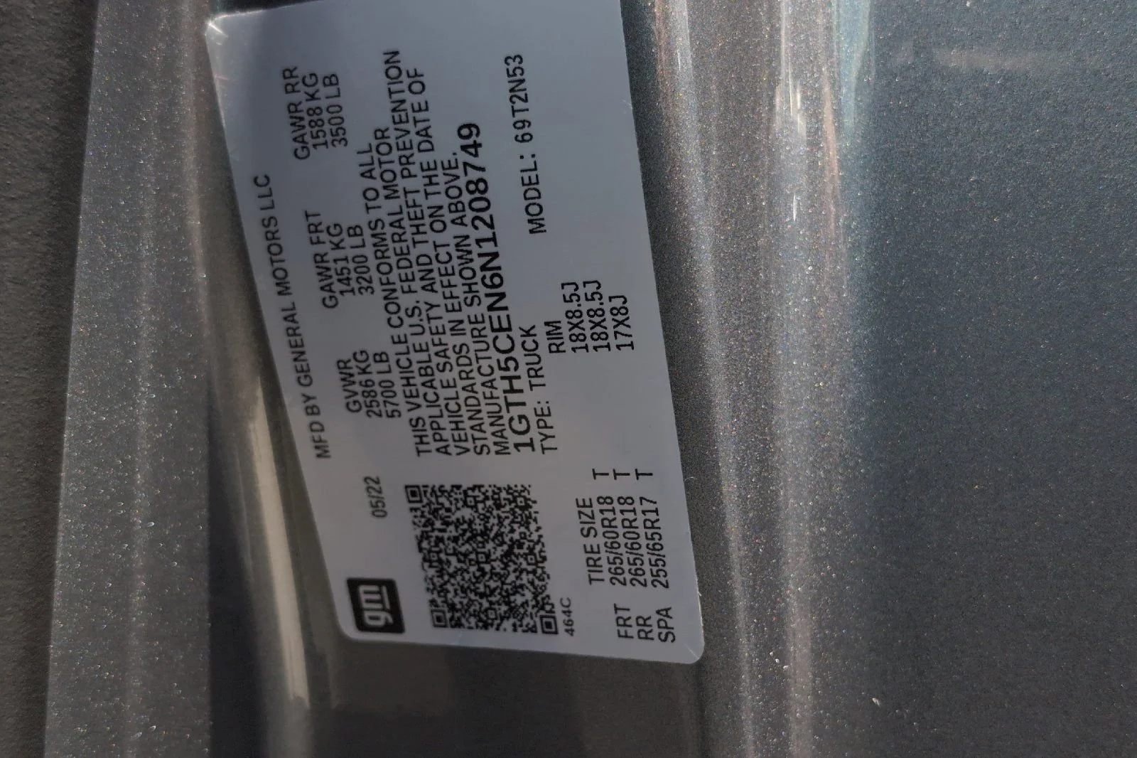 Used 2022 Satin Steel Metallic GMC Elevation image 28