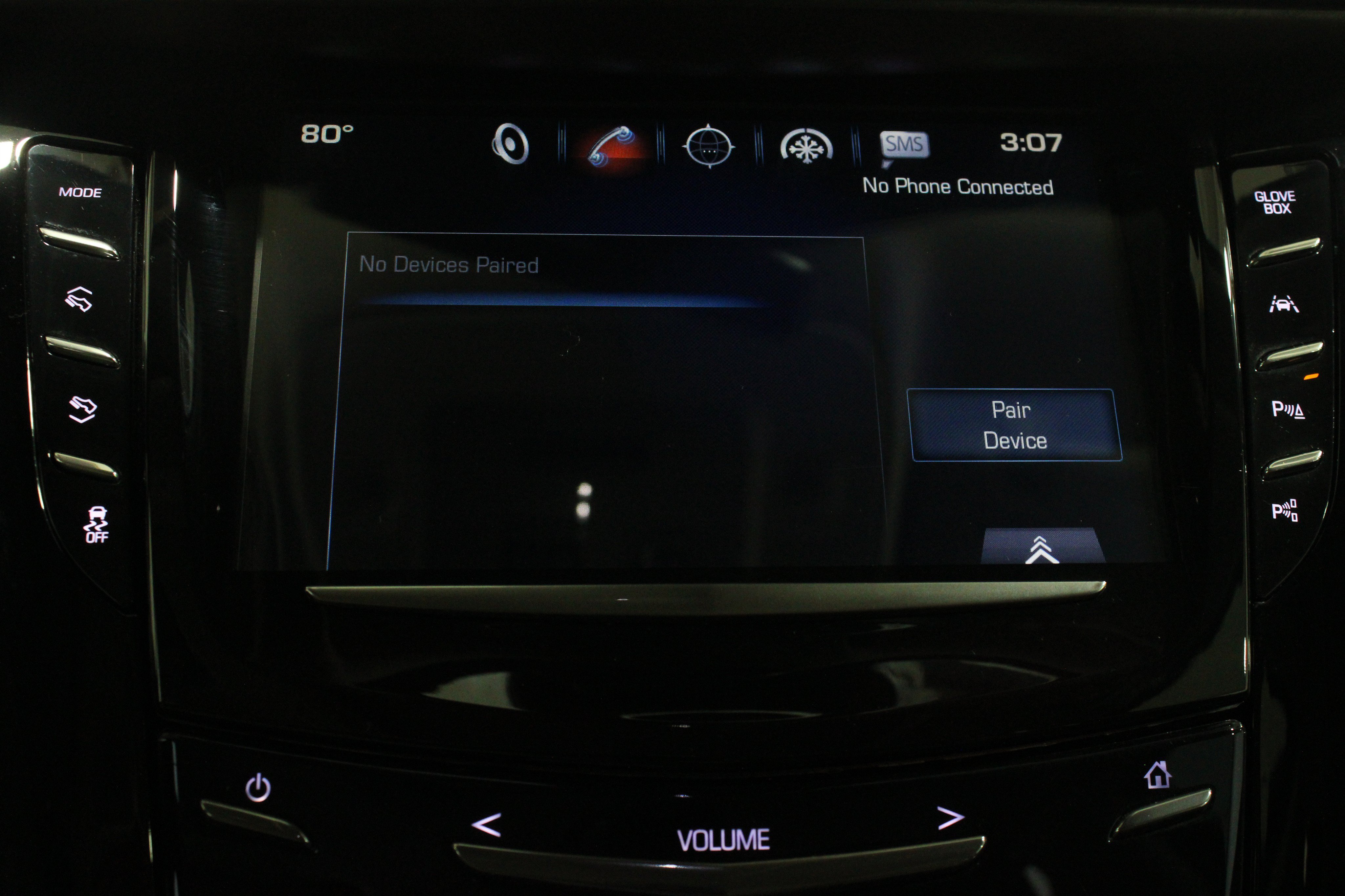 Used 2020 Crystal White Tricoat Cadillac Premium Luxury 4x4 image 15