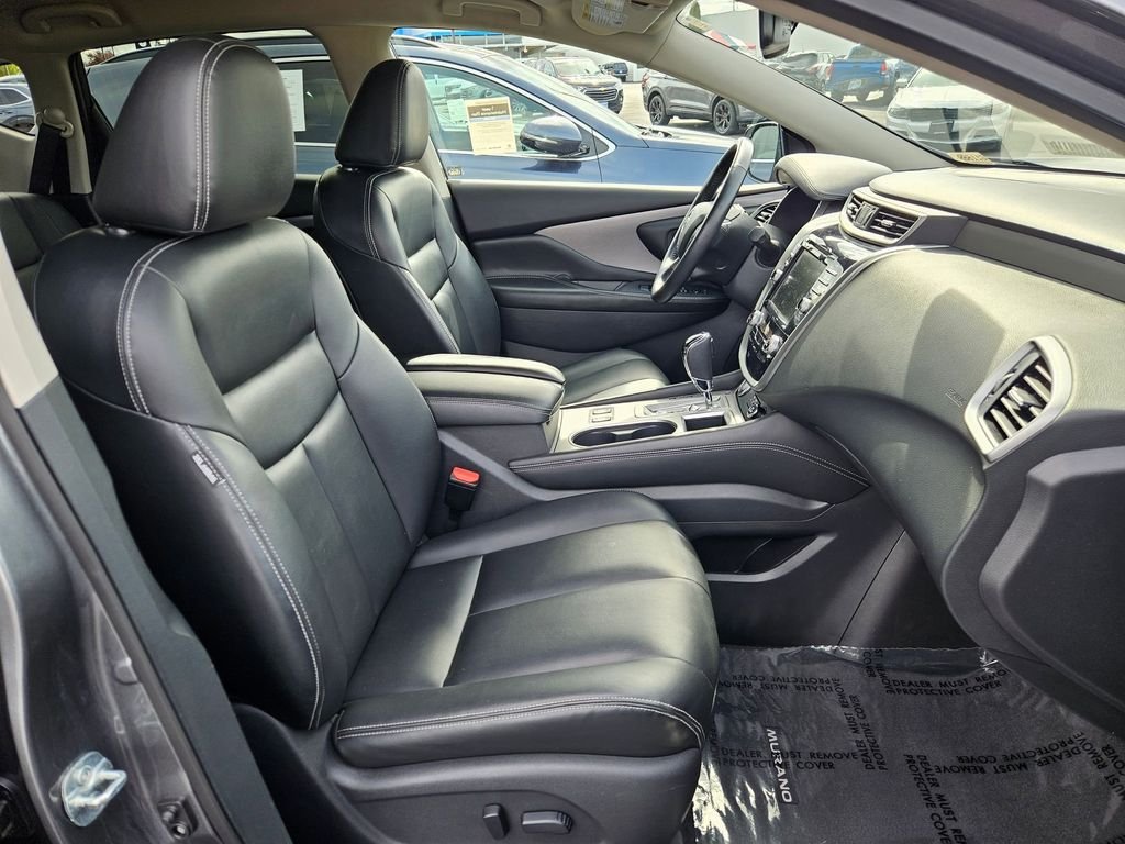 Used 2023 Gun Metallic Nissan SV image 29