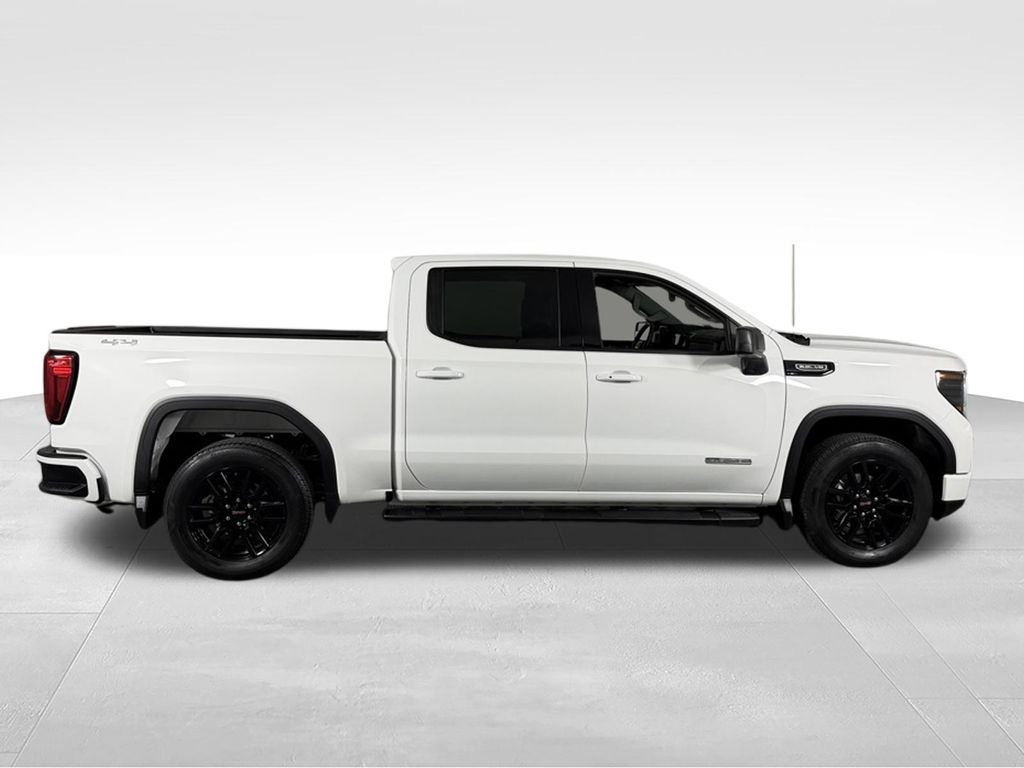 Used 2024 Summit White GMC Elevation image 6
