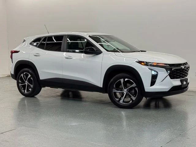 2025 Chevrolet Trax RS