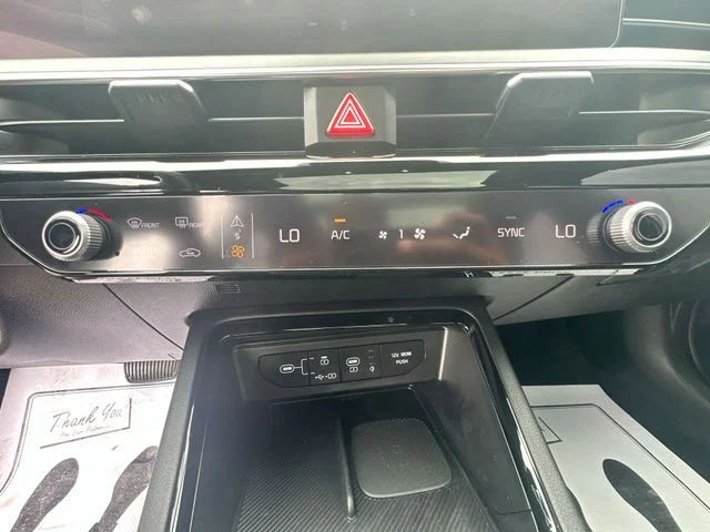 Certified Used 2025 White Kia GT-Line image 21