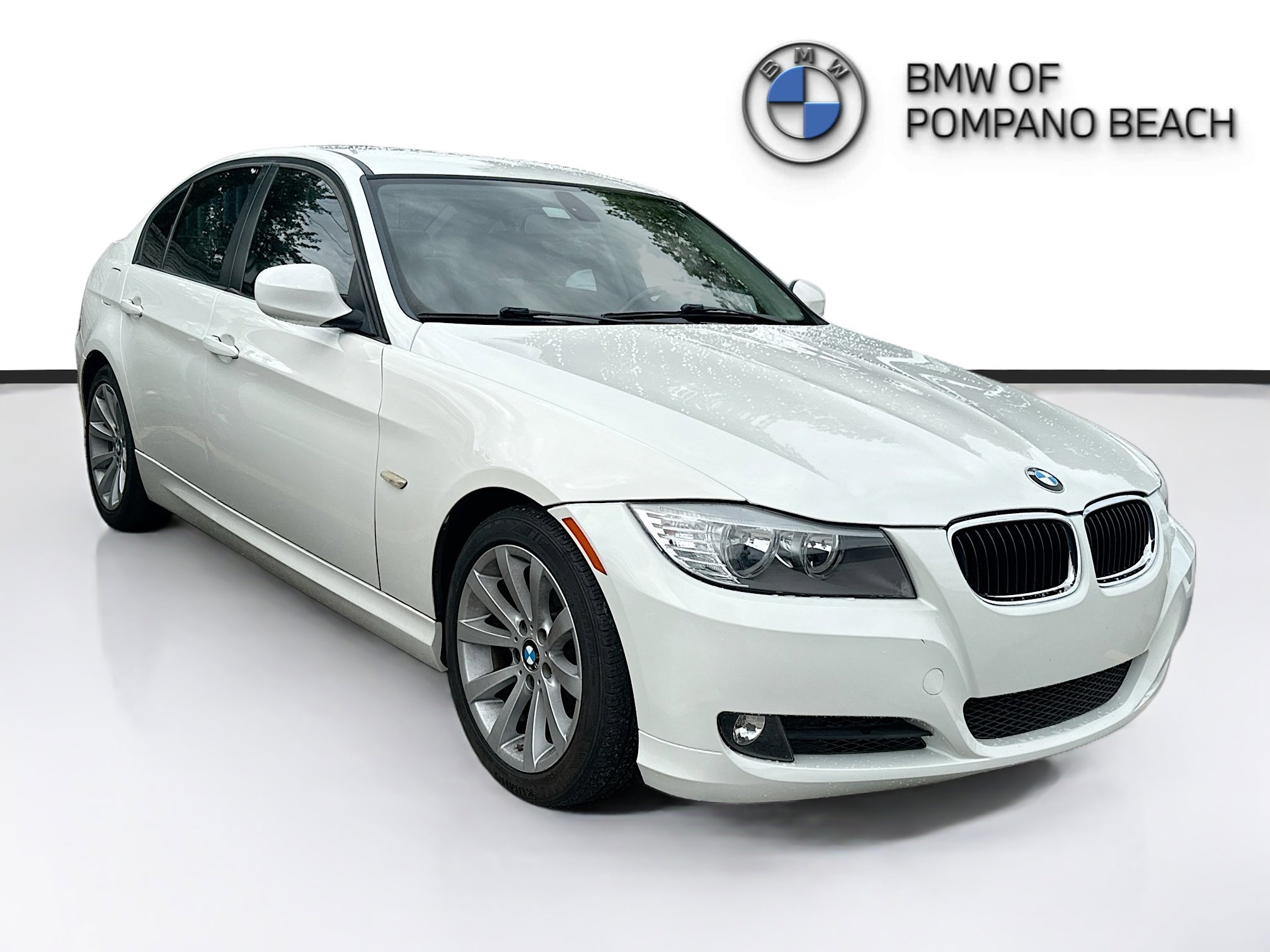 2011 BMW 3 Series 328i Sedan's photo