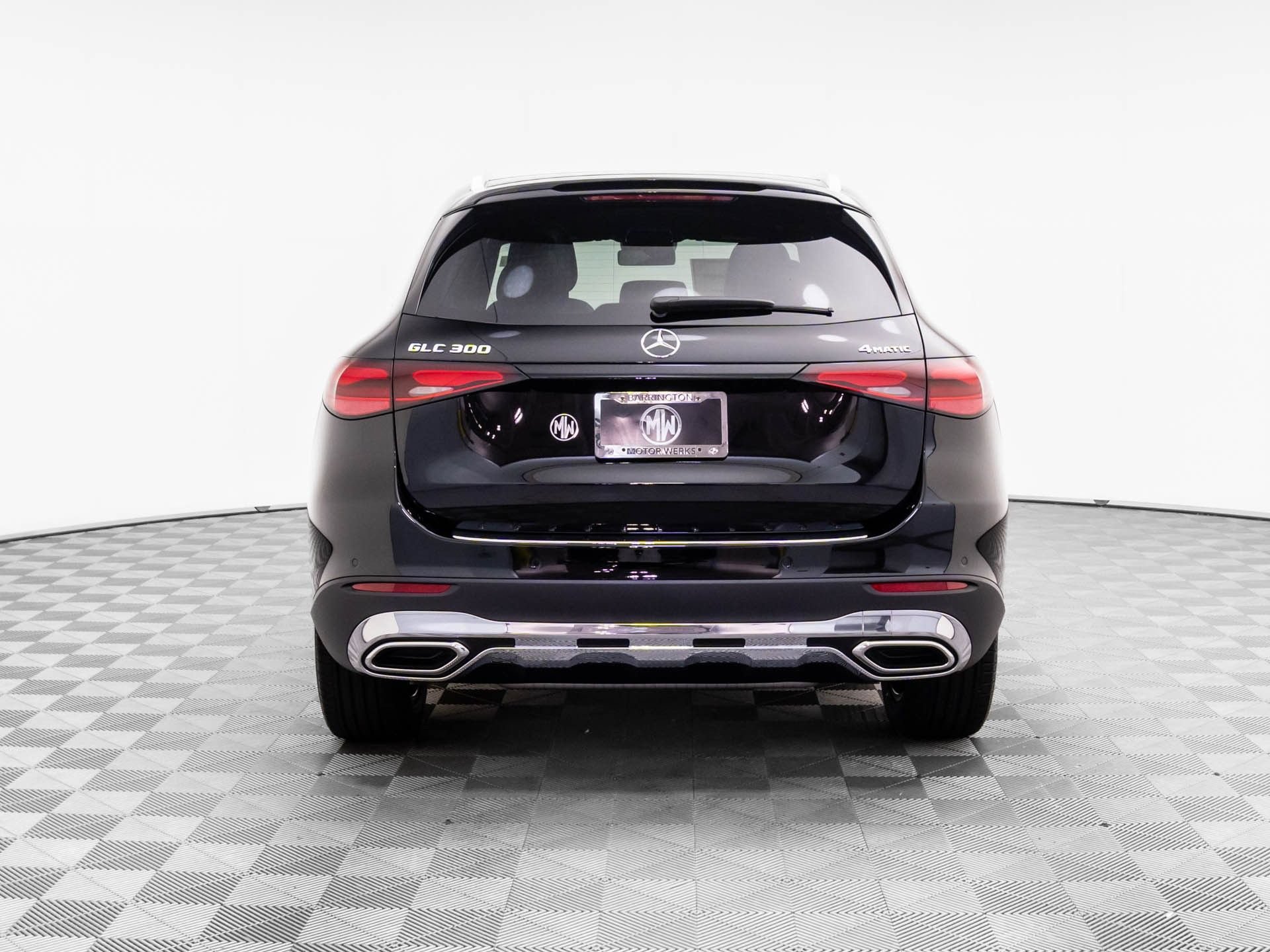 New 2026 Black Mercedes-Benz GLC 300 image 41