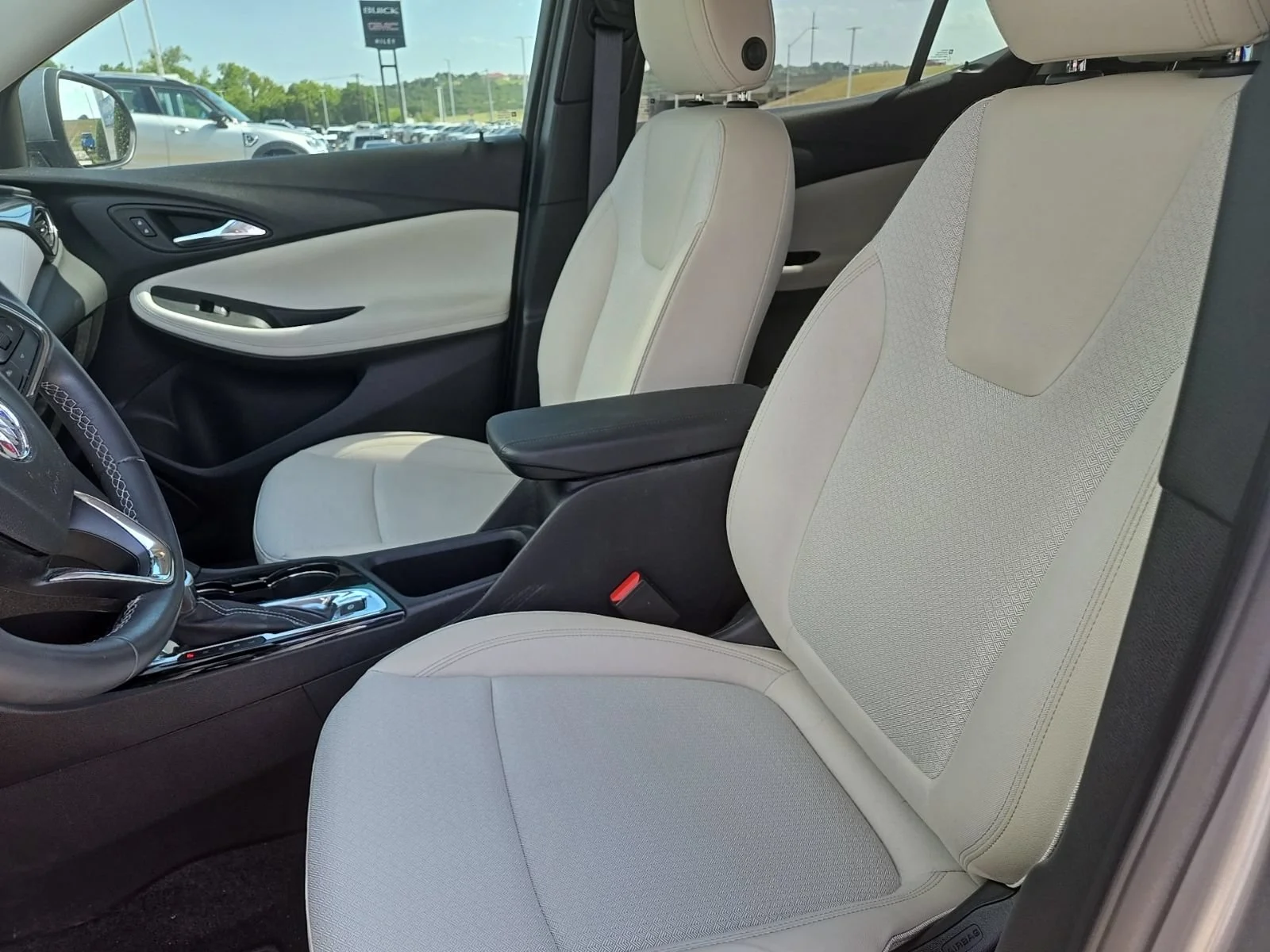 Used 2023 MOONSTONE GRAY METALLIC Buick Preferred image 13