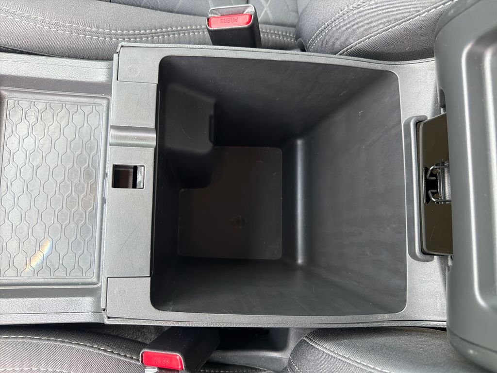 Certified Used 2025 White Nissan SV image 30