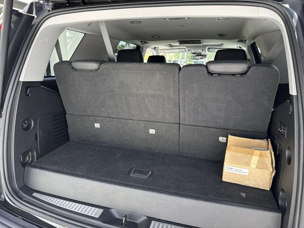 Used 2020 Black Raven Cadillac Luxury image 58