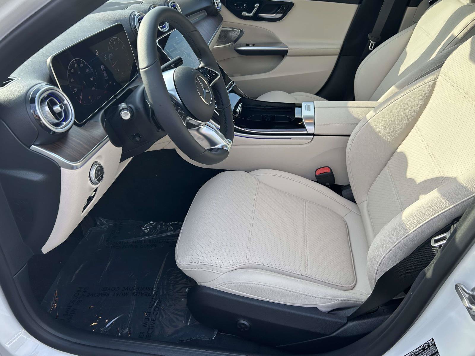 New 2026 Polar White Mercedes-Benz C 300 4MATIC® Sedan image 20