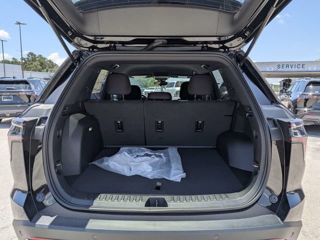 2026 Chevrolet Equinox LT - Photo 13