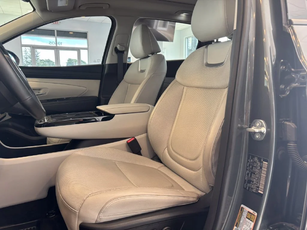 Used 2025 Gray Hyundai Limited image 12