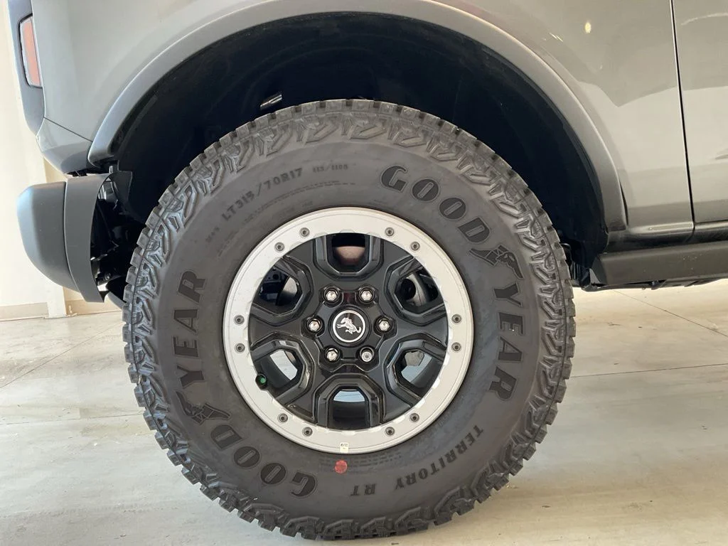 New 2026 Carbonized Gray Metallic Ford Big Bend® image 29