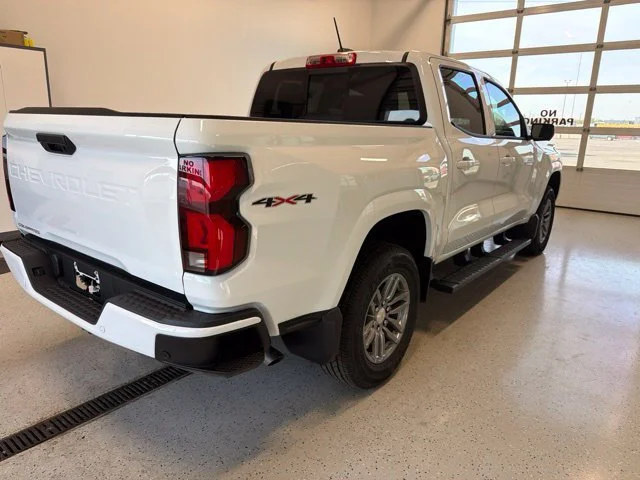 New 2026 Summit White Chevrolet LT image 15