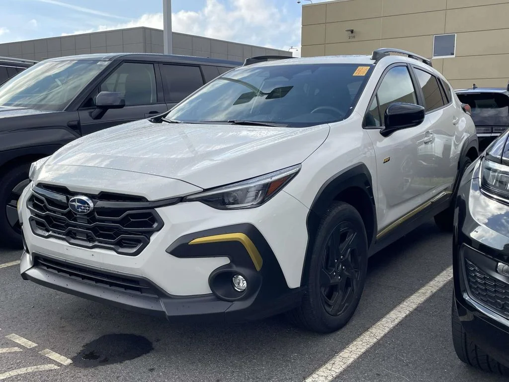 2025 Subaru Crosstrek Sport - Photo 2