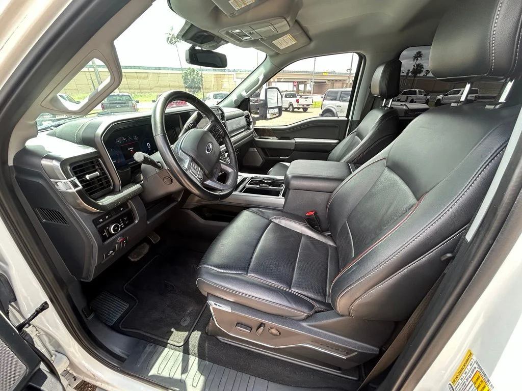 Used 2023 White Ford Lariat image 12