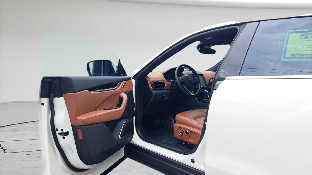 Used 2022  Maserati GT image 9