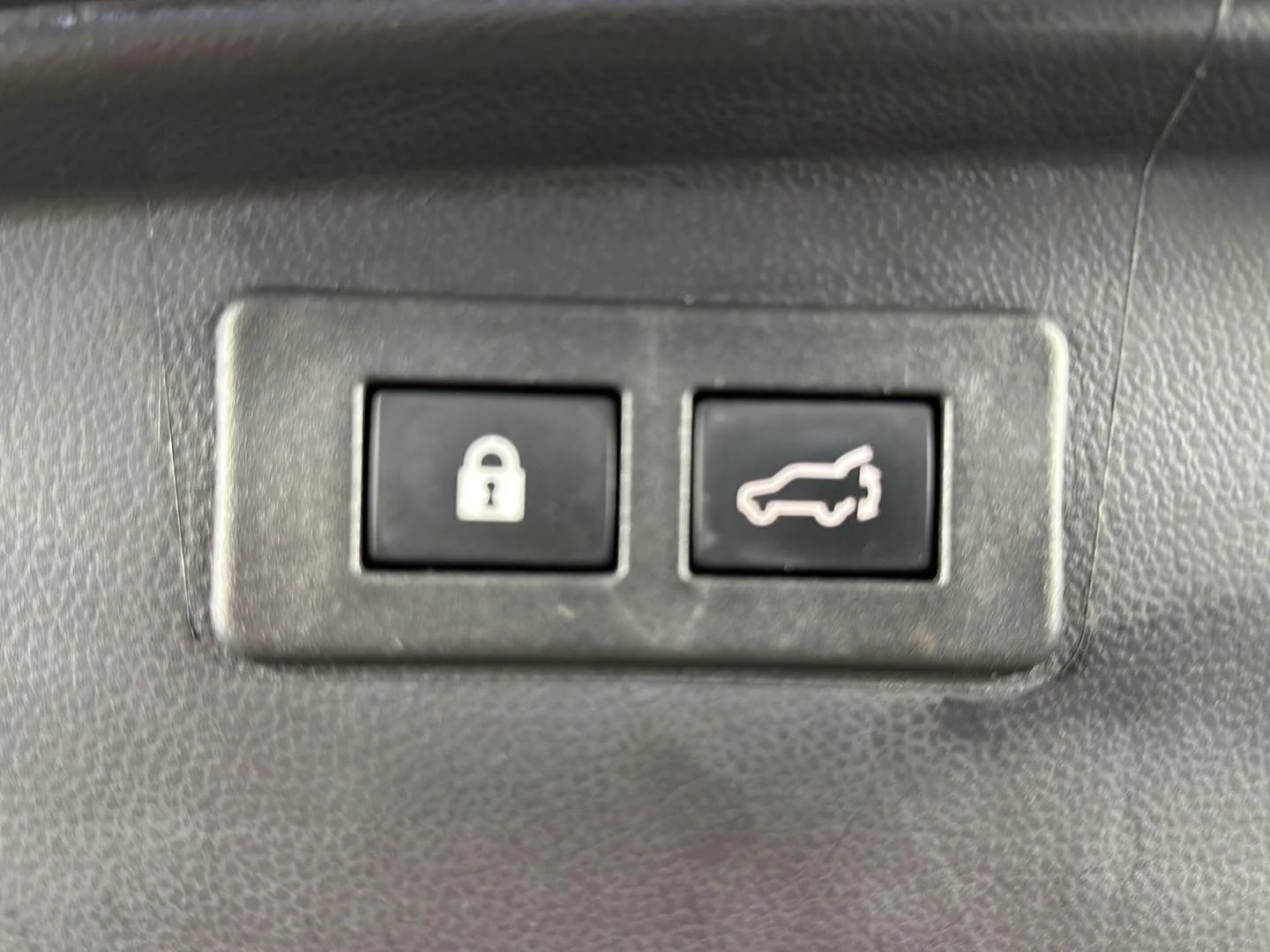 Used 2024 Crystal Black Silica Subaru Limited image 11