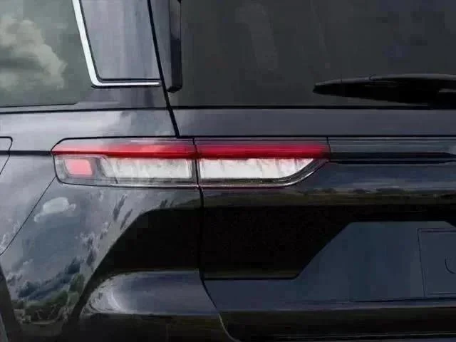 2025 Jeep Grand Cherokee Laredo - Photo 36
