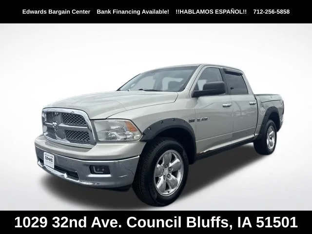 Used 2009 Silver Dodge Laramie image 3