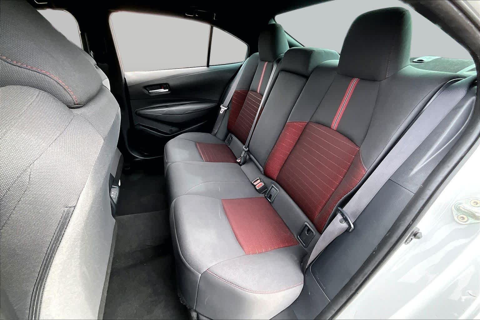 Used 2023 Ice Cap Toyota SE image 19