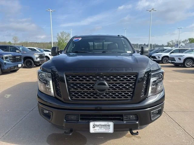 Used 2019 Magnetic Black Nissan SL image 11