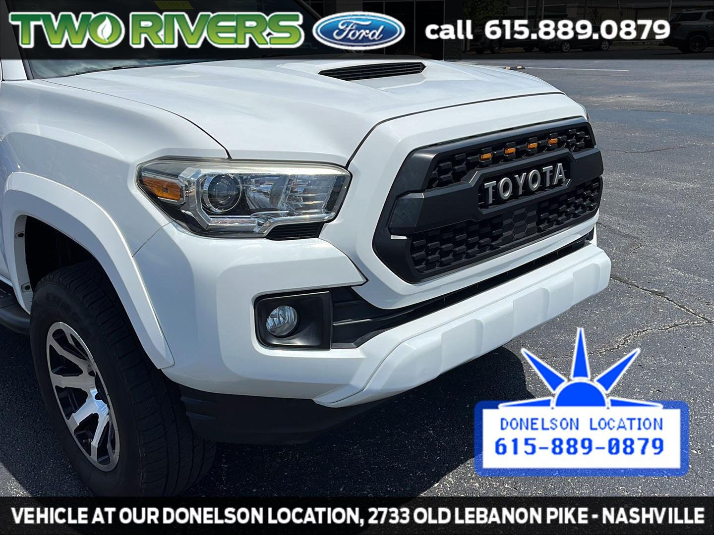 Used 2019 Super White Toyota TRD Sport image 18