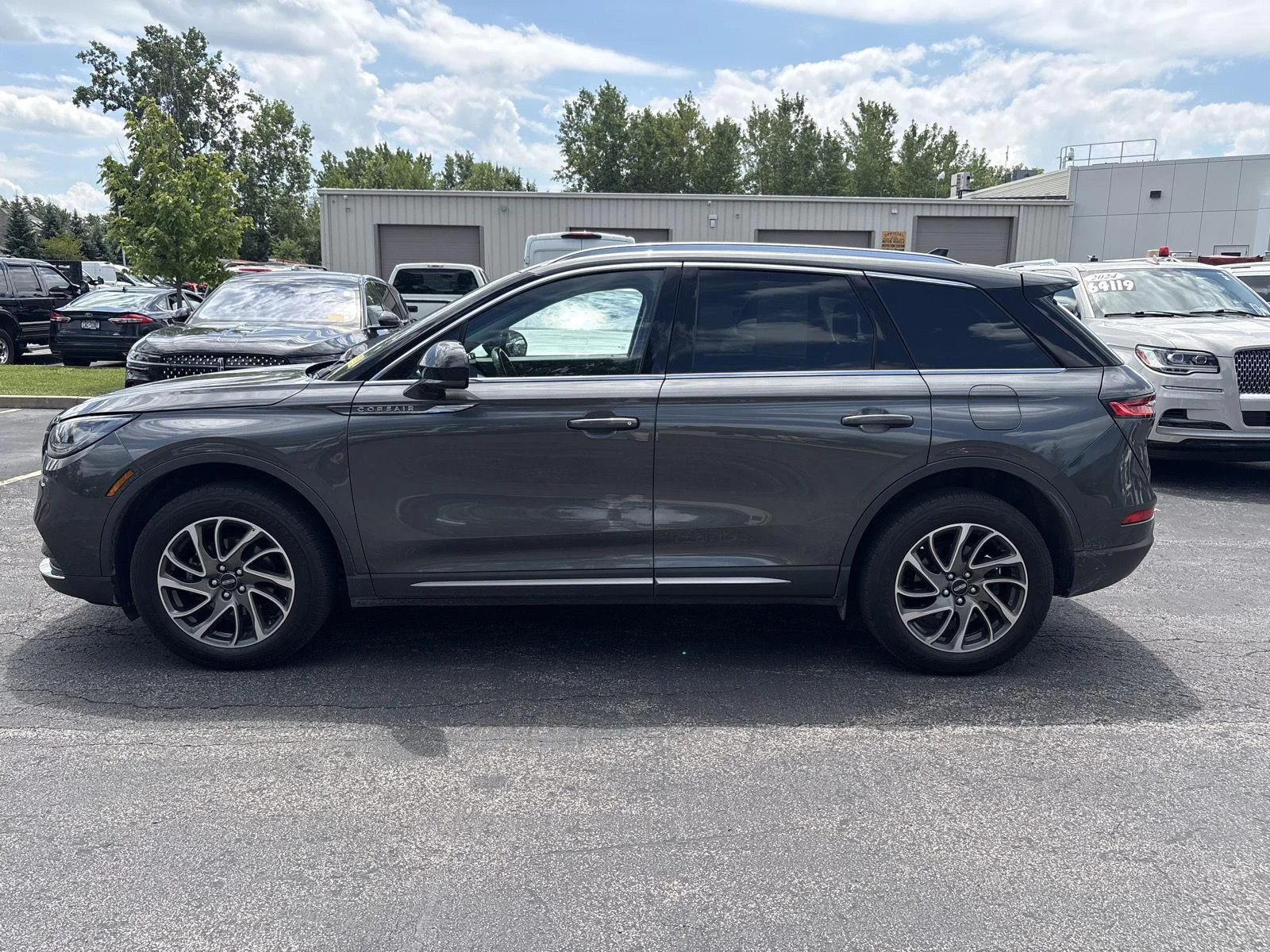 Used 2020 Magnetic Gray Lincoln Standard image 5