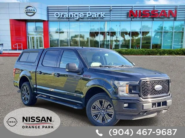 Used 2018 Black Ford XLT image 1