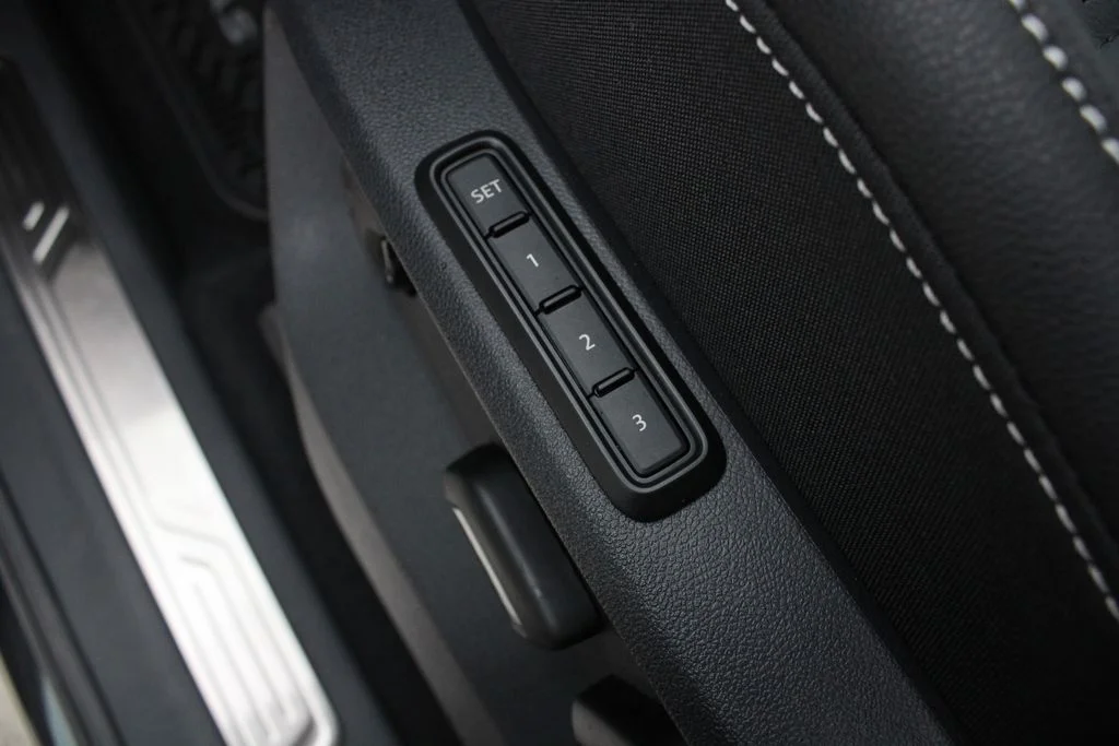 New 2026 Black Volkswagen SEL R-Line Black image 4