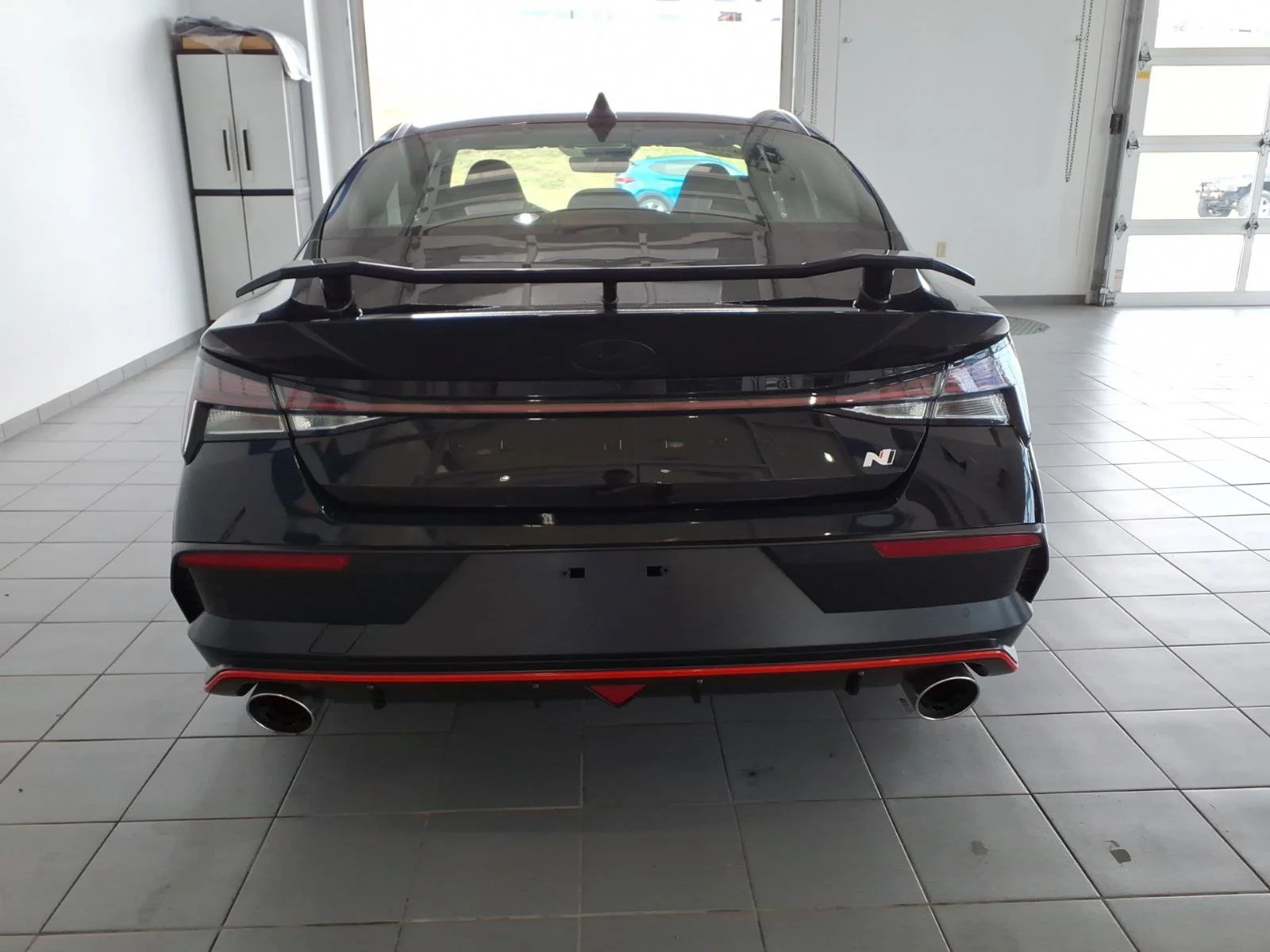 Used 2025 Abyss Black Hyundai Base image 6