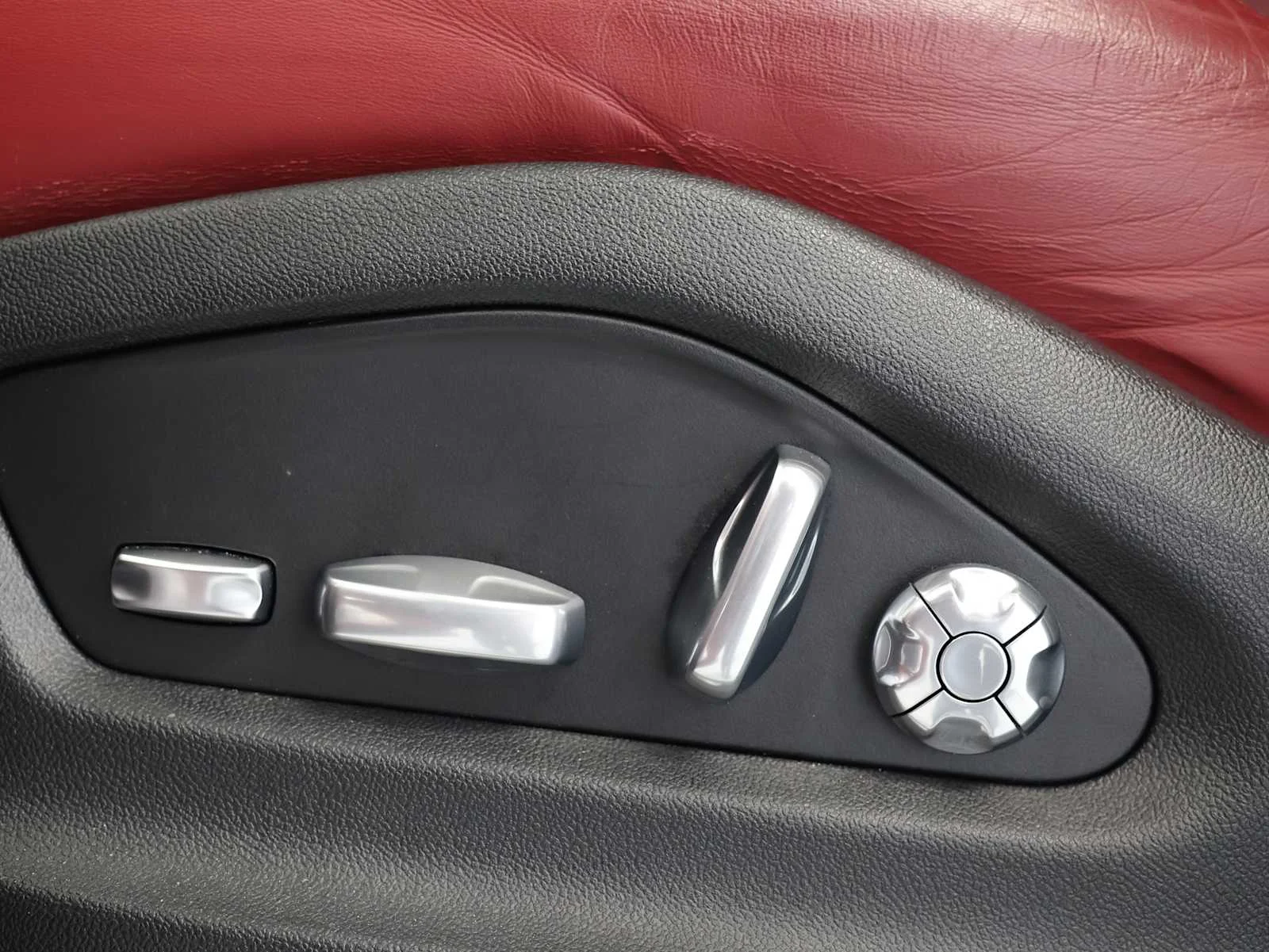 Used 2021 BLACK Porsche Turbo image 14