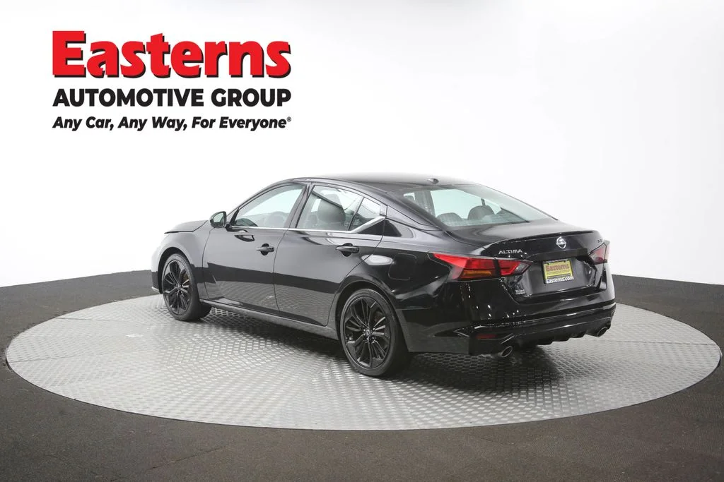 Used 2024 Black Nissan 2.5 SR image 65