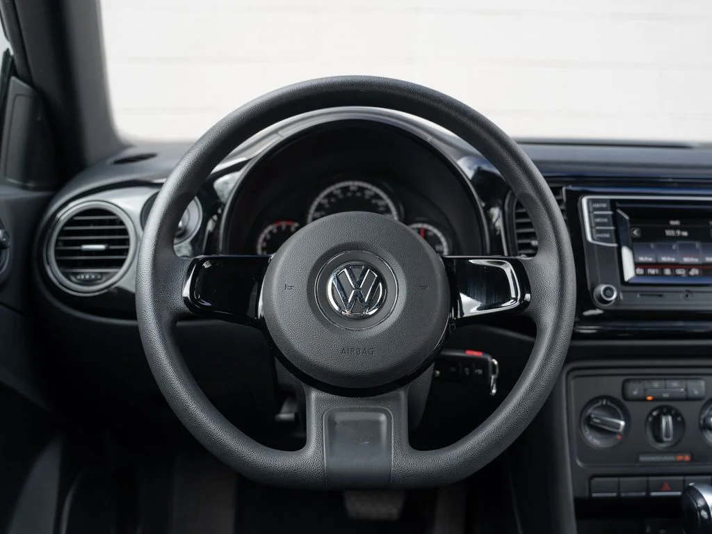 Used 2016 Black Volkswagen 1.8T image 22