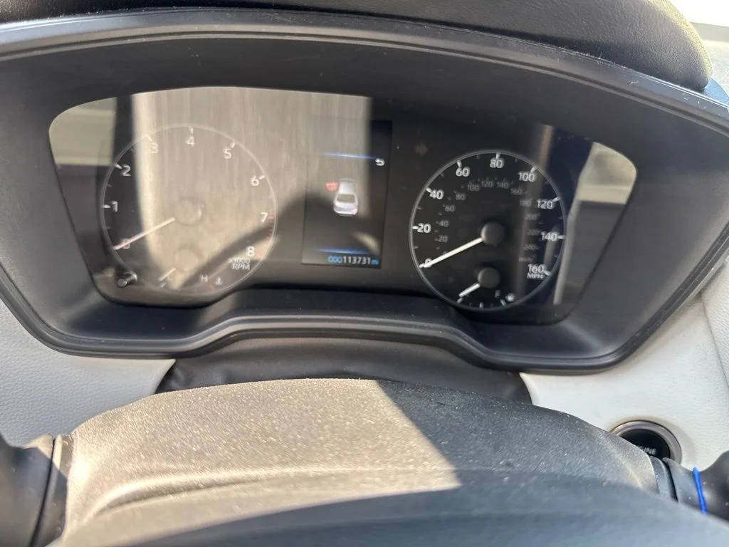 Used 2023 Silver Toyota SE image 9